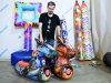 Лошадиные скачки — реквизит для забегов и эстафет