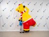 Надувная фигура Свинка с машущей лапкой