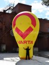 Надувной рекламный шар ламповидной формы с логотипом
