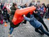 Стенка на стенку — игровой реквизит для шуточных боев