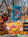 Универсальный рекламный носитель с эффектом машущей руки