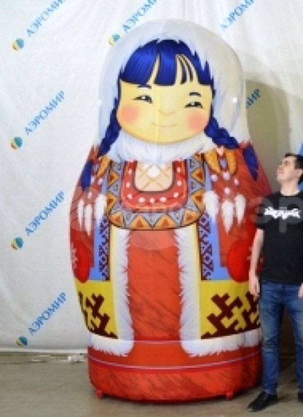 Национальные надувные матрешки