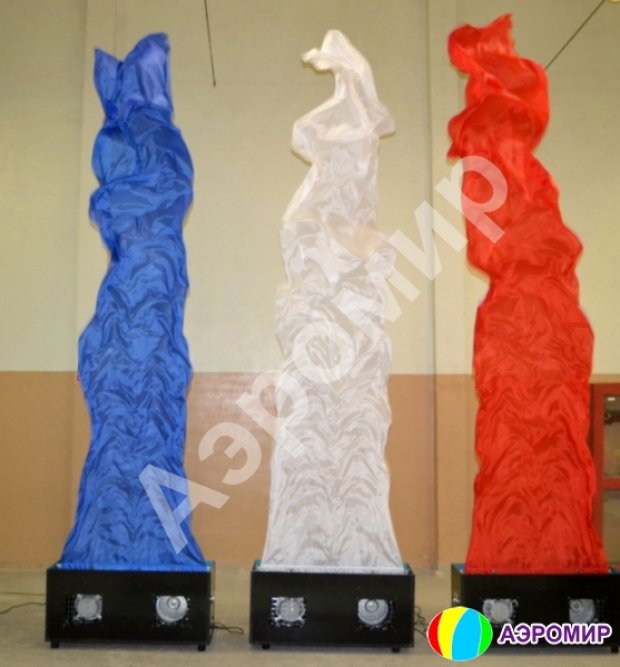 C логотипом