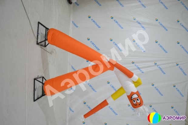 Аэромен на двух ногах — простой