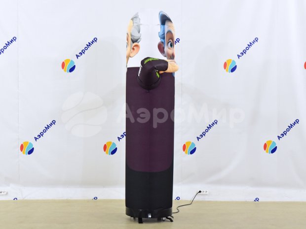 Аэромен машет рукой — простой