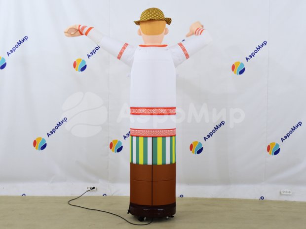 Аэромен машет рукой — сложный