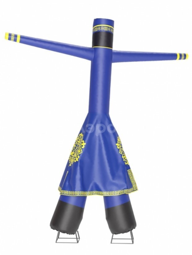 Аэромен в национальных костюмах