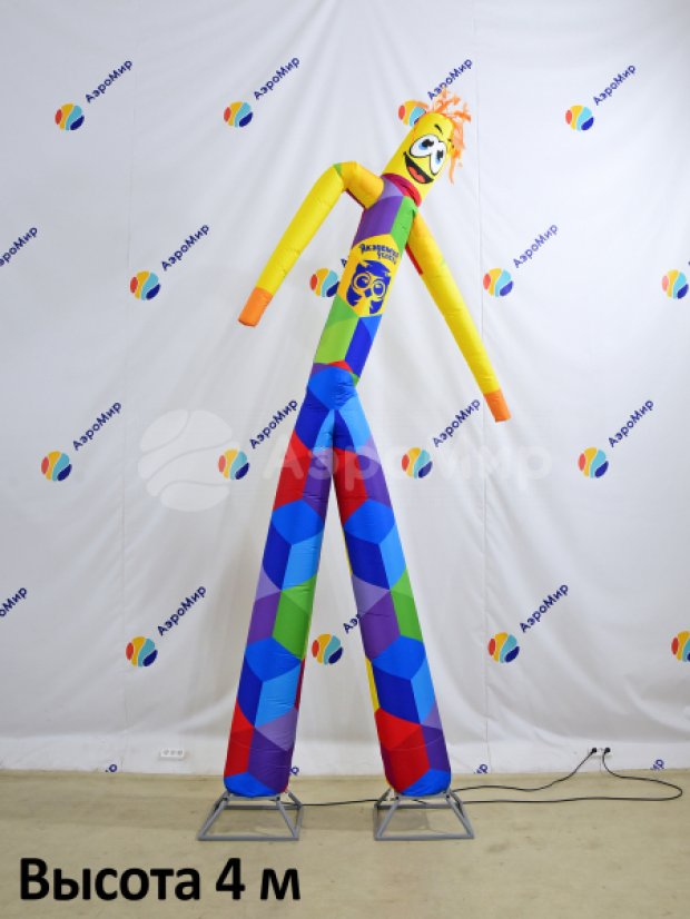 Аэромен на двух ногах — с логотипом