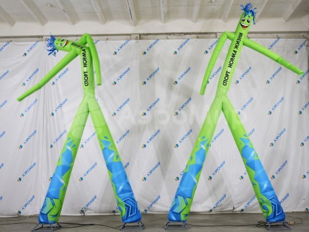 Аэромен на двух ногах — сложный