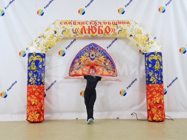 Мега кокошник