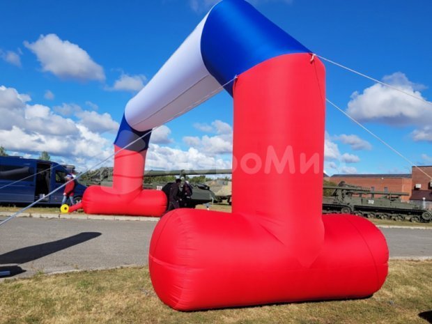 Трапеция на опорах