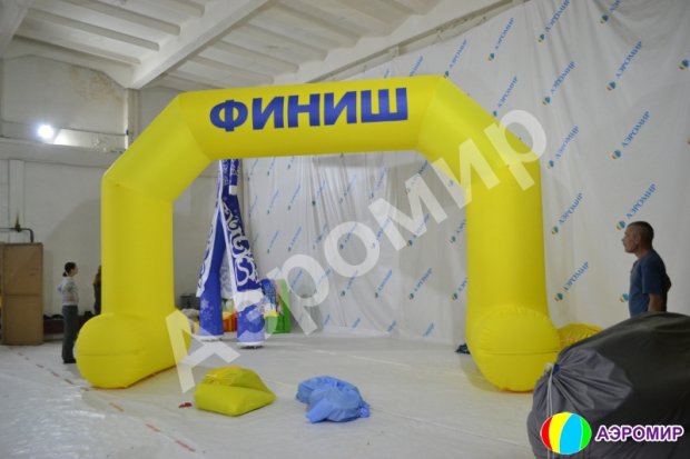 Трапеция на опорах