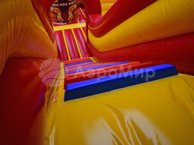 Пиратский корабль