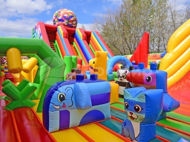 Батут легопарк