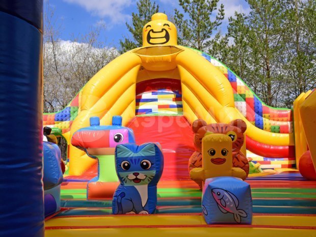 Батут легопарк