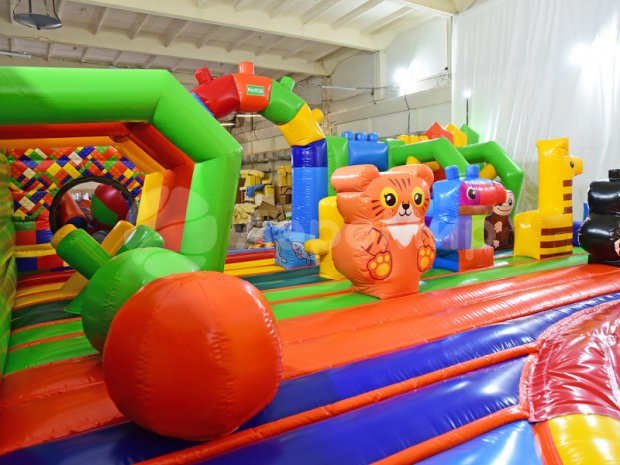 Батут легопарк