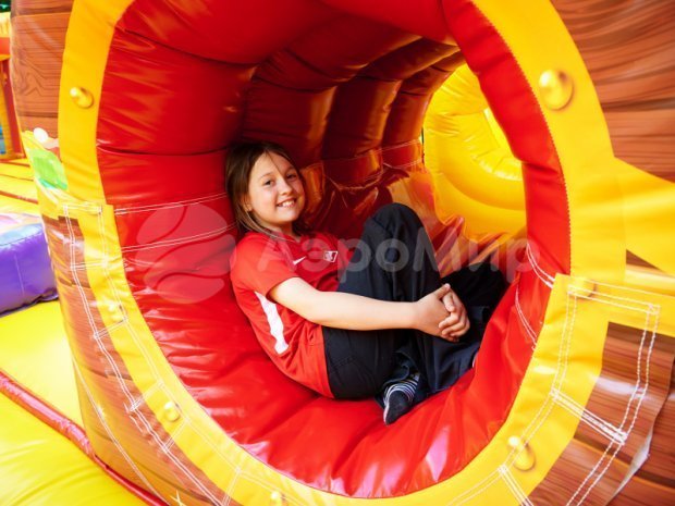 Царь батут 200 м²