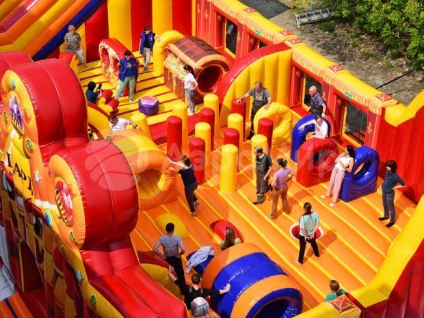 Царь батут 200 м²