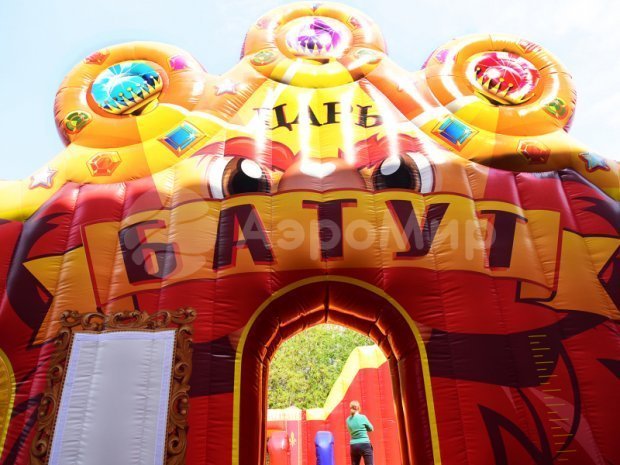 Царь-батут 100 м²