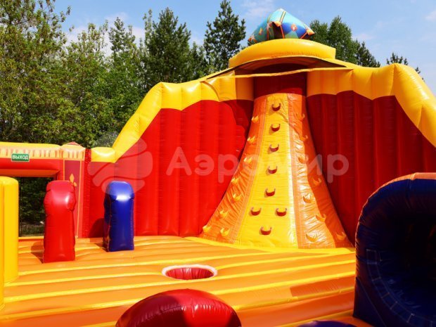 Царь батут 200 м²