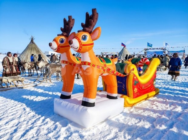 Рождественские сани и олени