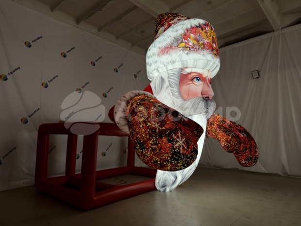 Дед Мороз на крышу