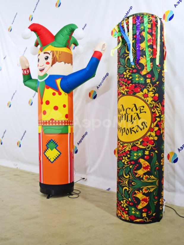 Столб с лентами на Масленицу