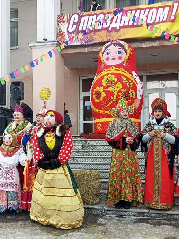 Матрешка хохлома