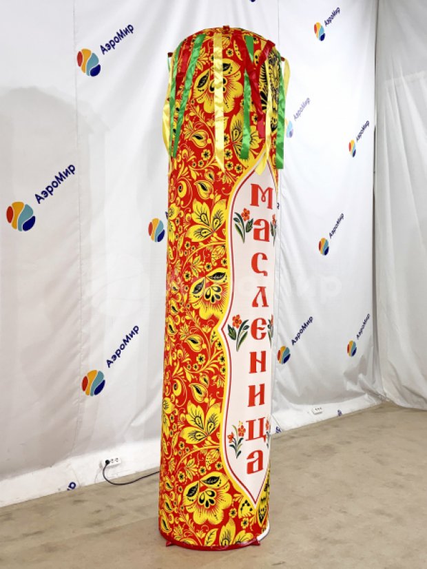 Столб с лентами на Масленицу