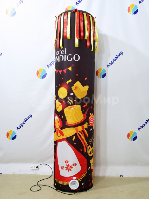 Столб с лентами на Масленицу