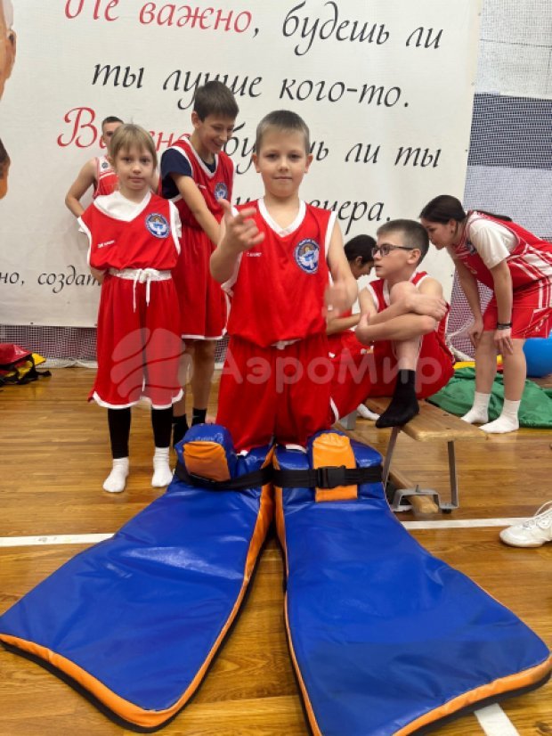 Гигантские Ласты на празднике в Югре.
