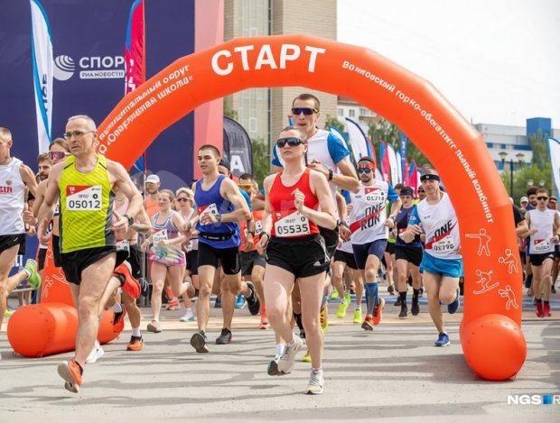 Круглая на опорах Лайт