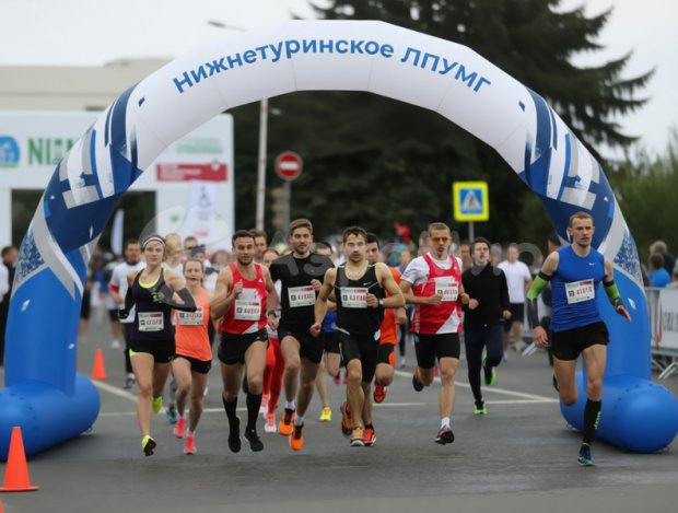 Круглая на опорах Лайт