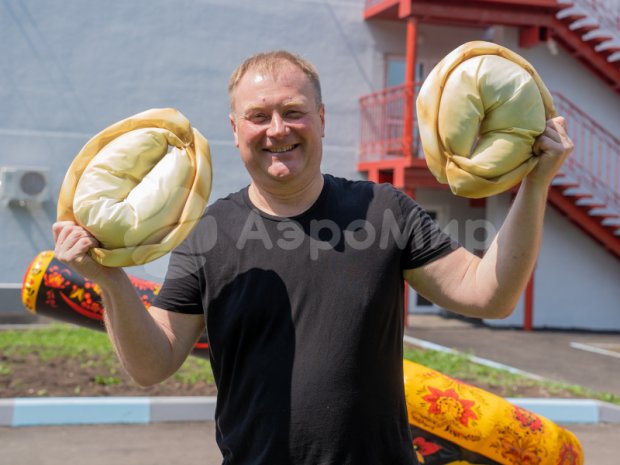 Гигантская ложка