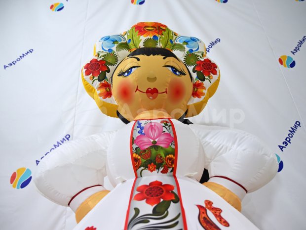 Девушка Масленица