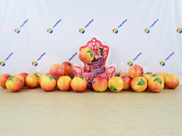 Пирамидка из мячиков