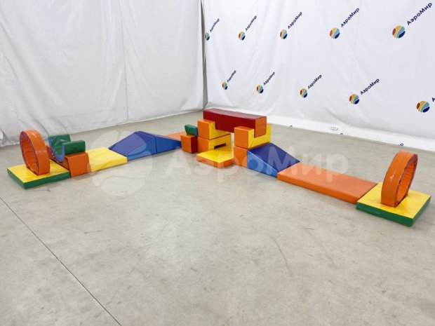 Полоса из 18 элементов