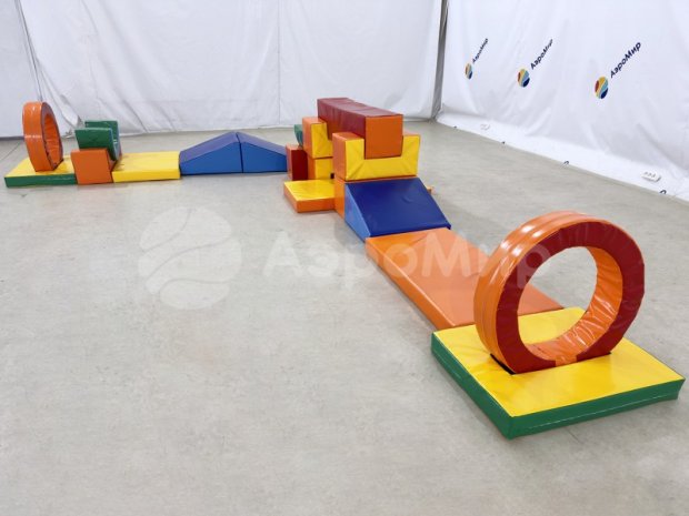 Полоса из 18 элементов