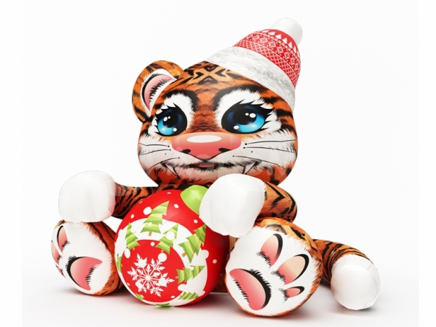 Тигр с ёлочной игрушкой