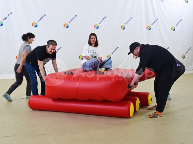 Плот на бревнах
