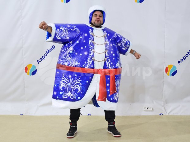 Битва Санты и Деда Мороза