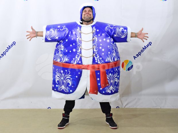 Битва Санты и Деда Мороза