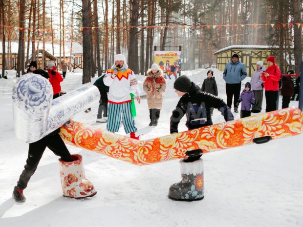 Гигантский хоккей