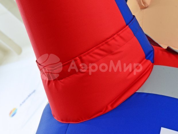 Аэромен с машущей рукой
