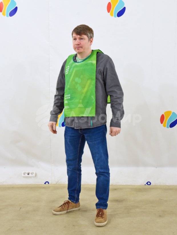 Манишка спортивная