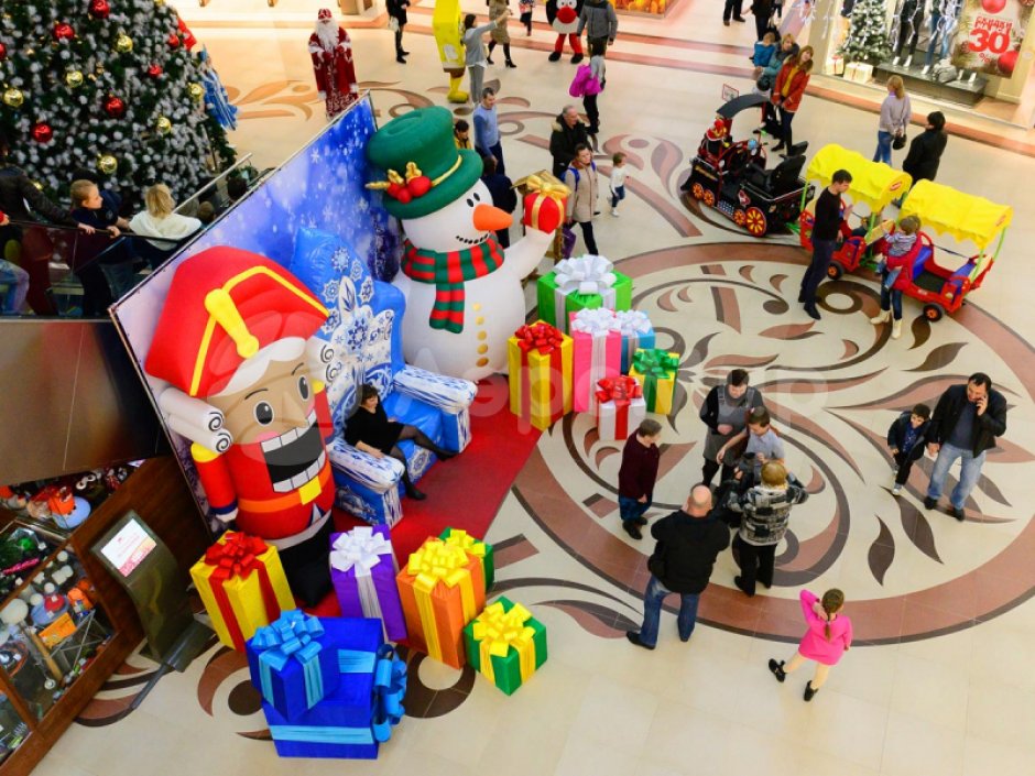 Надувной трон Деда Мороза для фотозоны