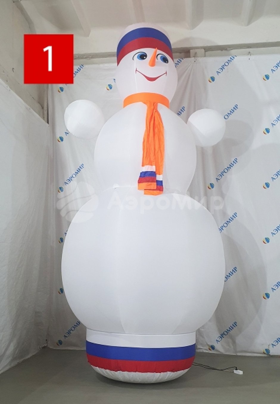 Распродажа новогодних фигур из наличия