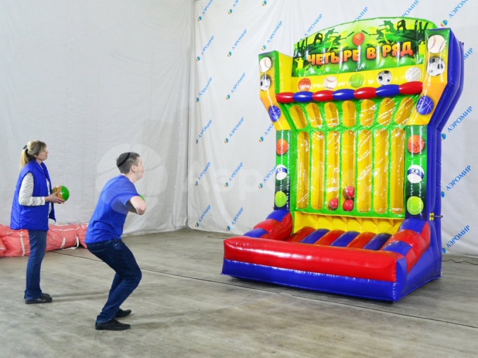 Мега аттракцион «4 в ряд» с мячами