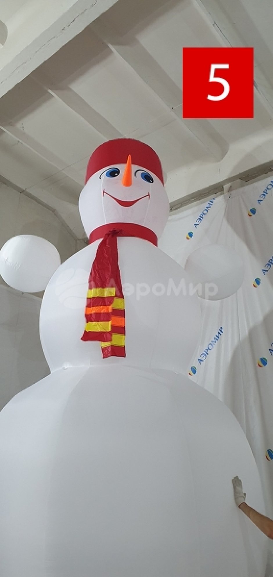 Распродажа новогодних фигур из наличия