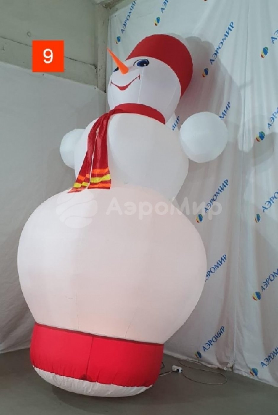 Распродажа новогодних фигур из наличия